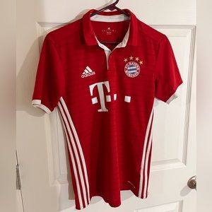 Bayern Munich soccer jersey